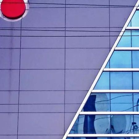 Maruthi Residency Inn & Restaurant Hyderabad Exterior photo